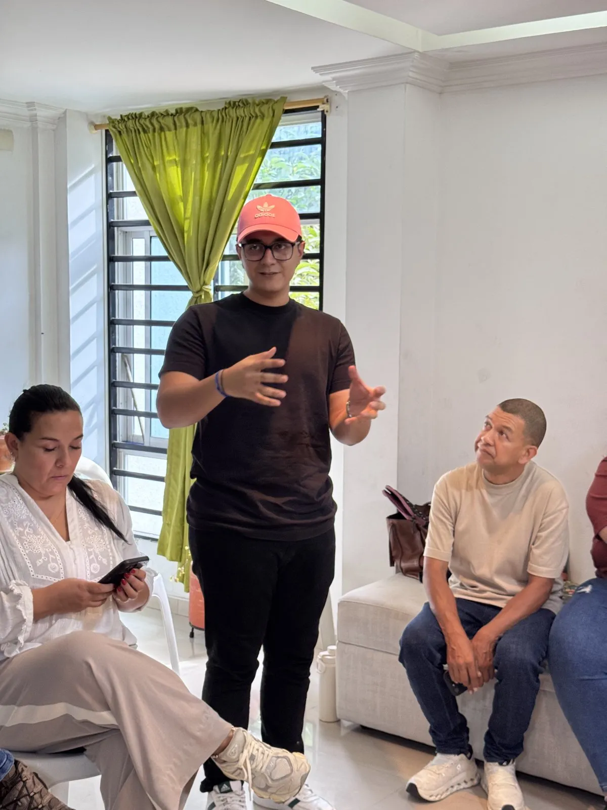 Familia de Casas Vida reunida